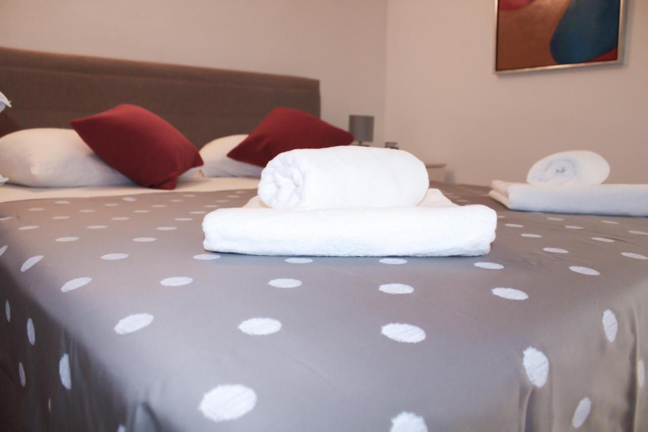 Apartamento Penthouse Altus Baška Voda Exterior foto